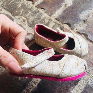 Adorable Toms for baby girl